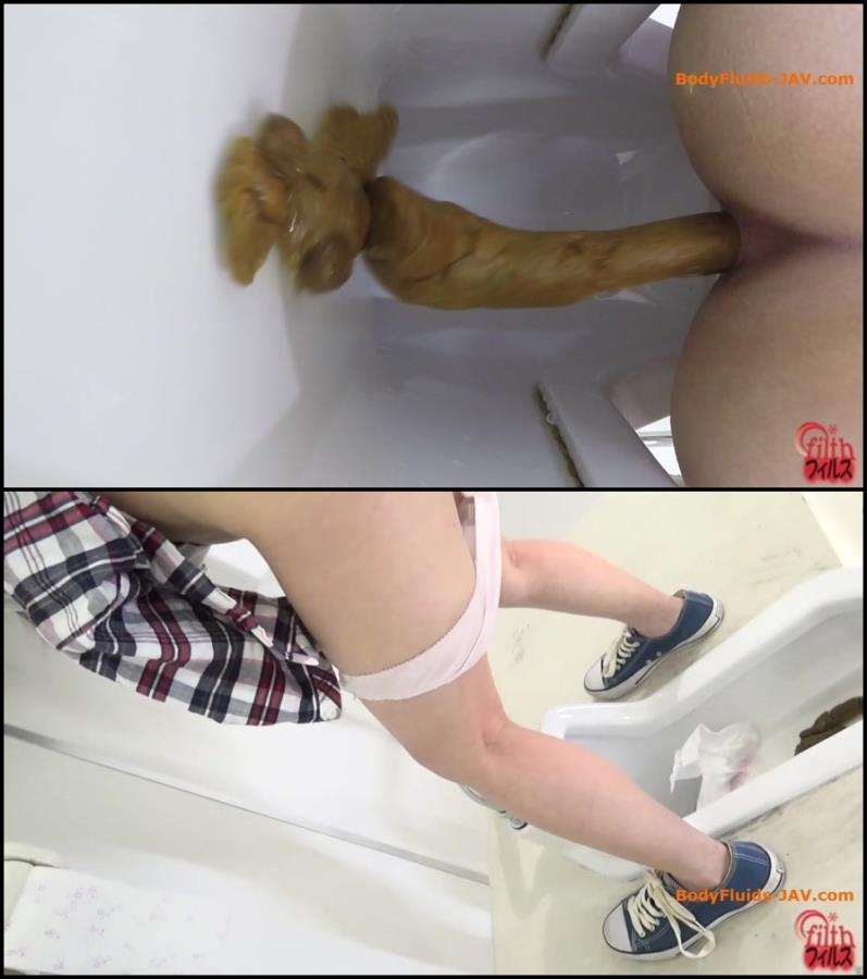 Young girls close-up pooping in a public WC - BFFF-144 (FullHD 1920x1080)