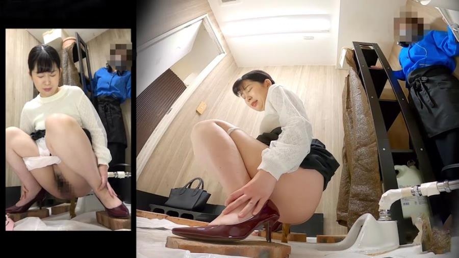 トイレで排便する Defecating in the Toilet - BFEE-618 (FullHD 1920x1080)